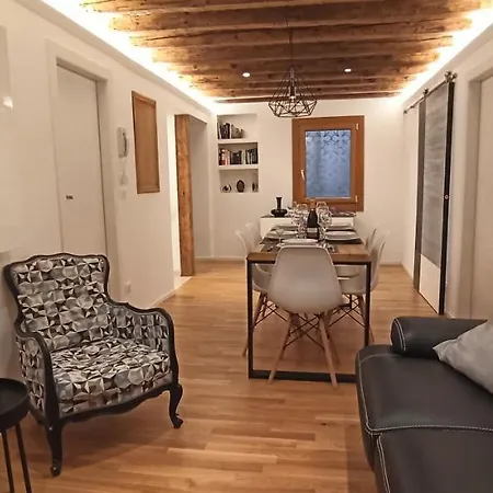 Ve-nice Sartori C4705 Apartment Venice